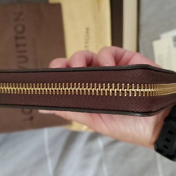 🎀 SOLD 🎀 Louis Vuitton Damier Ebene Zippy Compact Wallet - Picture 6 of 13